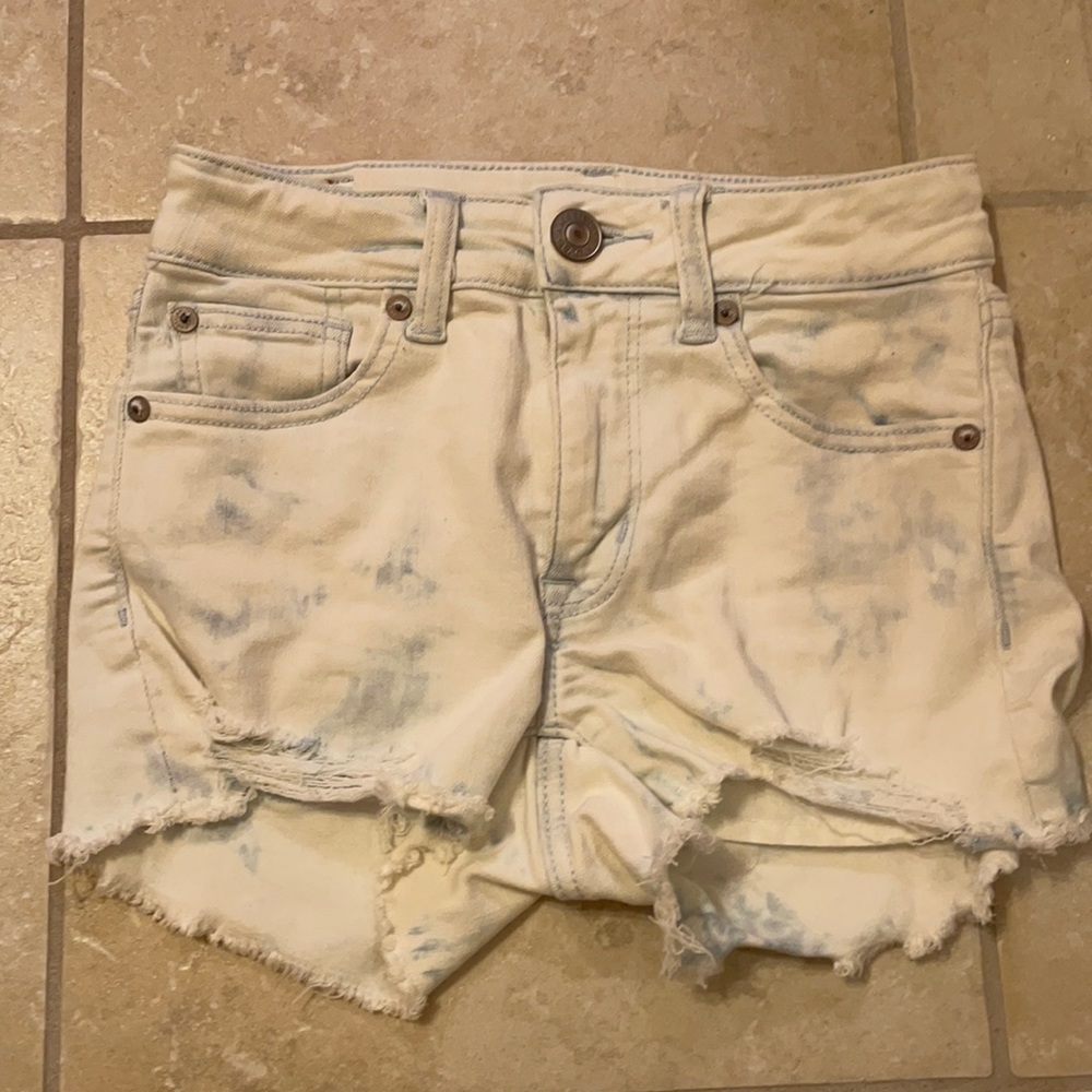 American eagle, Low rise jean shorts